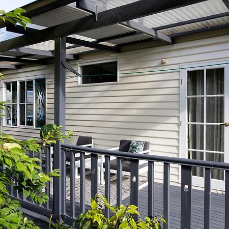 Woodland Bay Retreat-Hot Tub,Sauna And Bayview Hamptons Retreat Lymington Bagian luar foto