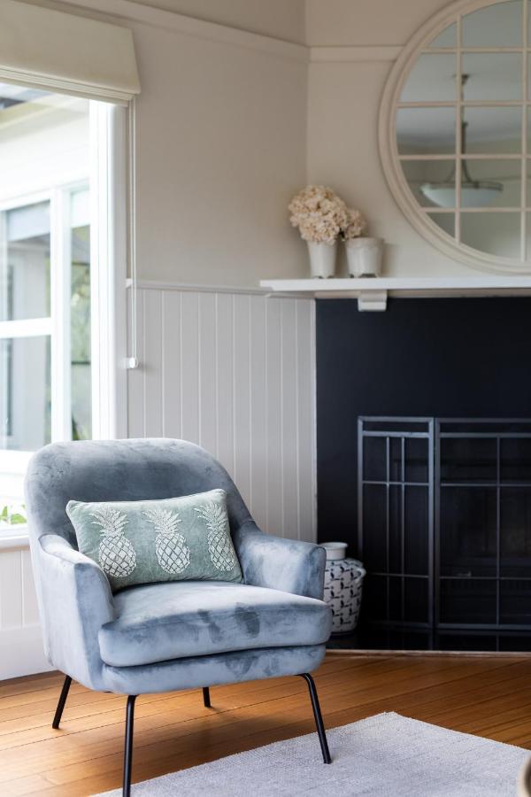 Woodland Bay Retreat-Hot Tub,Sauna And Bayview Hamptons Retreat Lymington Bagian luar foto